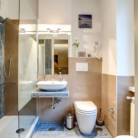 Vatican Cipro Vendégház 3*